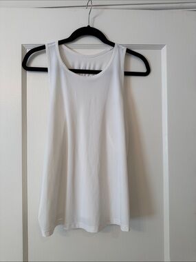 lululemon athletica White Scoop Neck Performance Tank